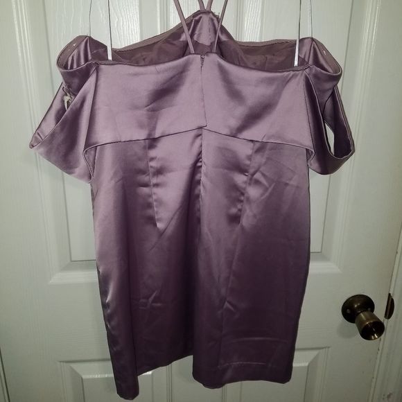 Size xl light purple satin dress - Picture 4 of 7